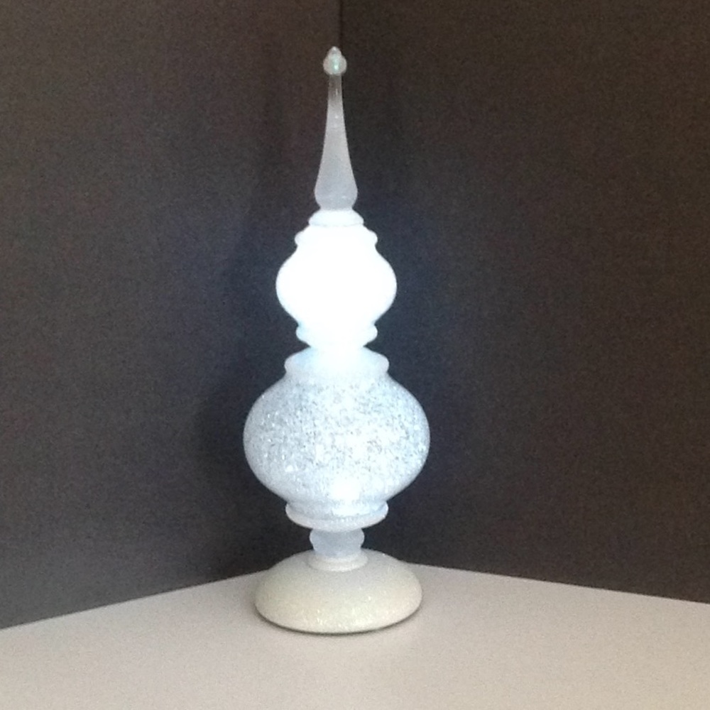 LED Iced Finial